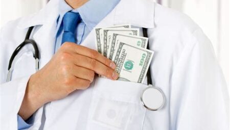 How Much Do Doctors Make? A Comprehensive Guide to Medical Salaries