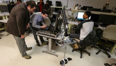 Engineering the Future: Robotics and Automation Programs at US Universities